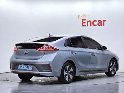 2018 Hyundai Ioniq