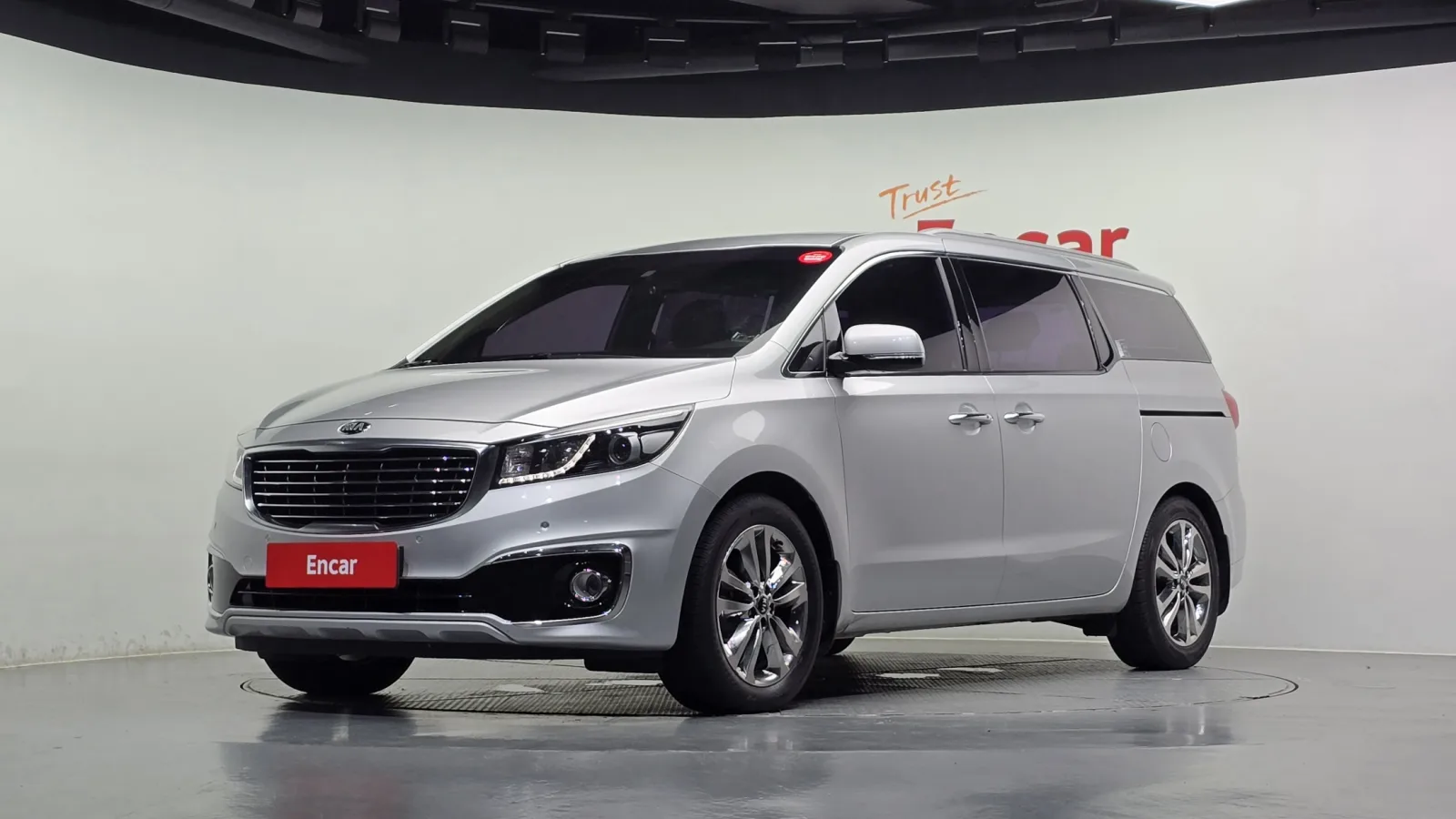 2015 Kia Carnival