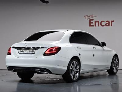 2020 Mercedes-Benz C-Class