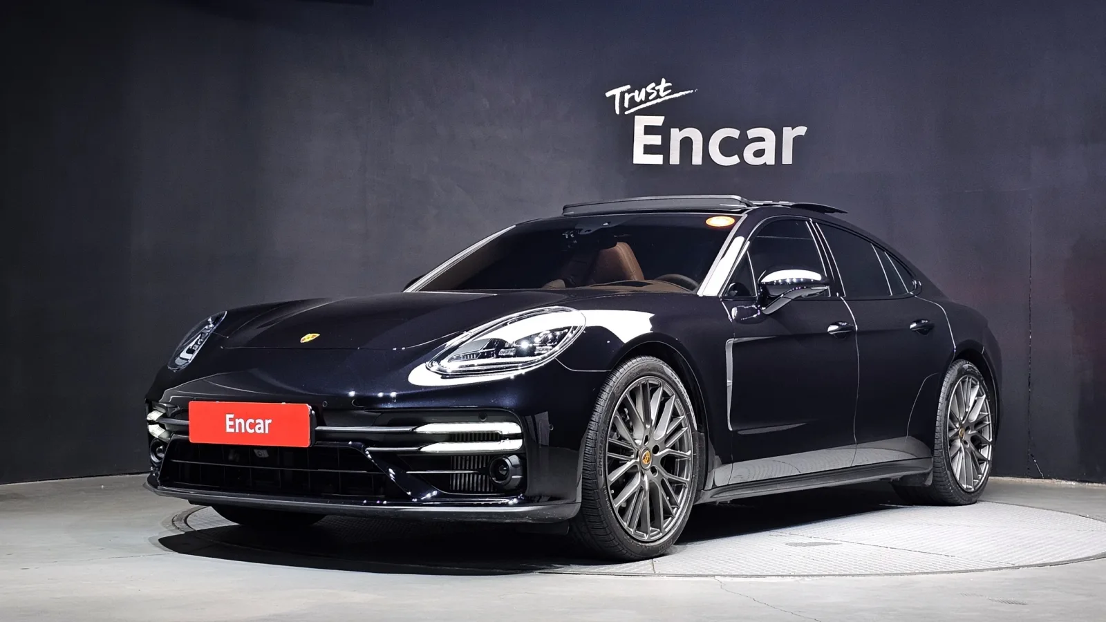 2023 Porsche Panamera