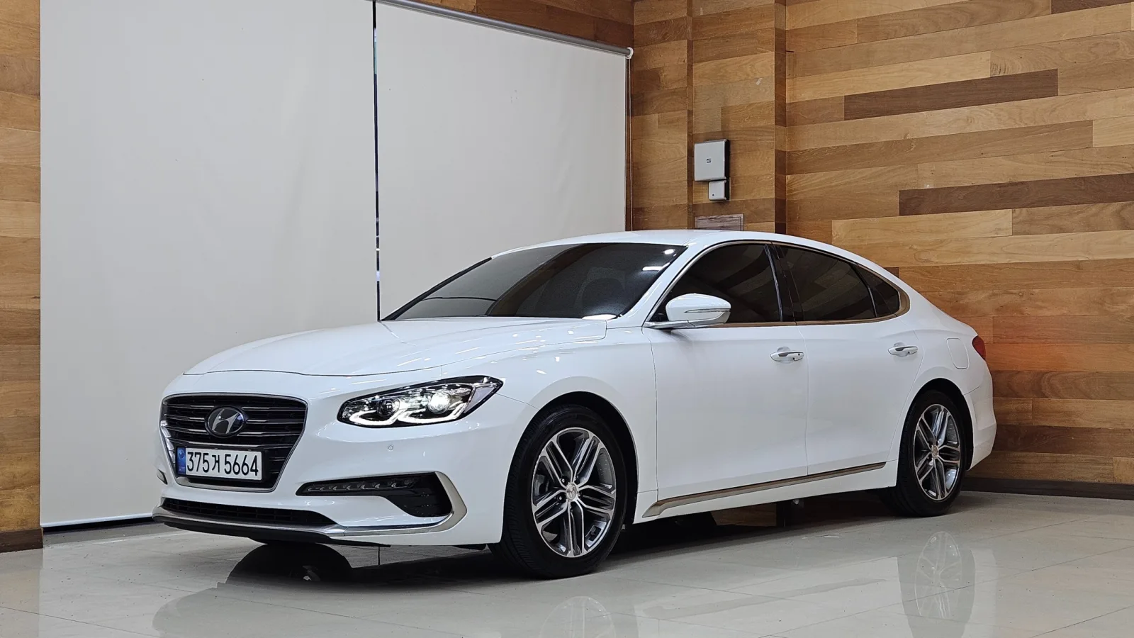 2018 Hyundai Grandeur