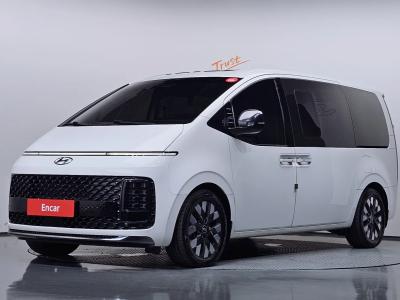 2023 Hyundai Staria