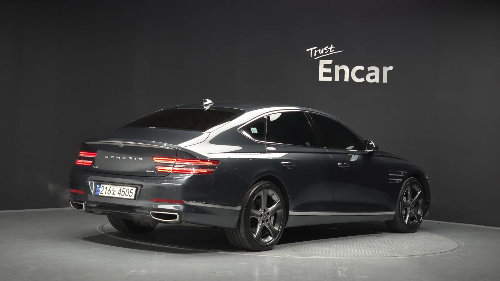 2023 Genesis G80