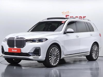 2020 BMW X7