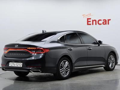2019 Hyundai Grandeur