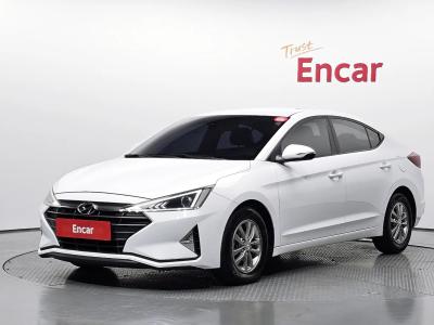 2019 Hyundai Elantra
