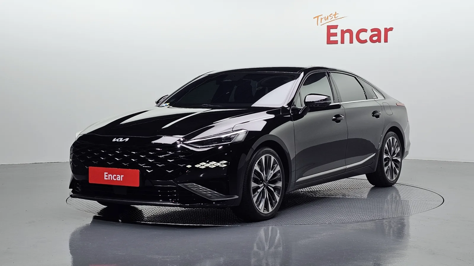 2022 Kia K8