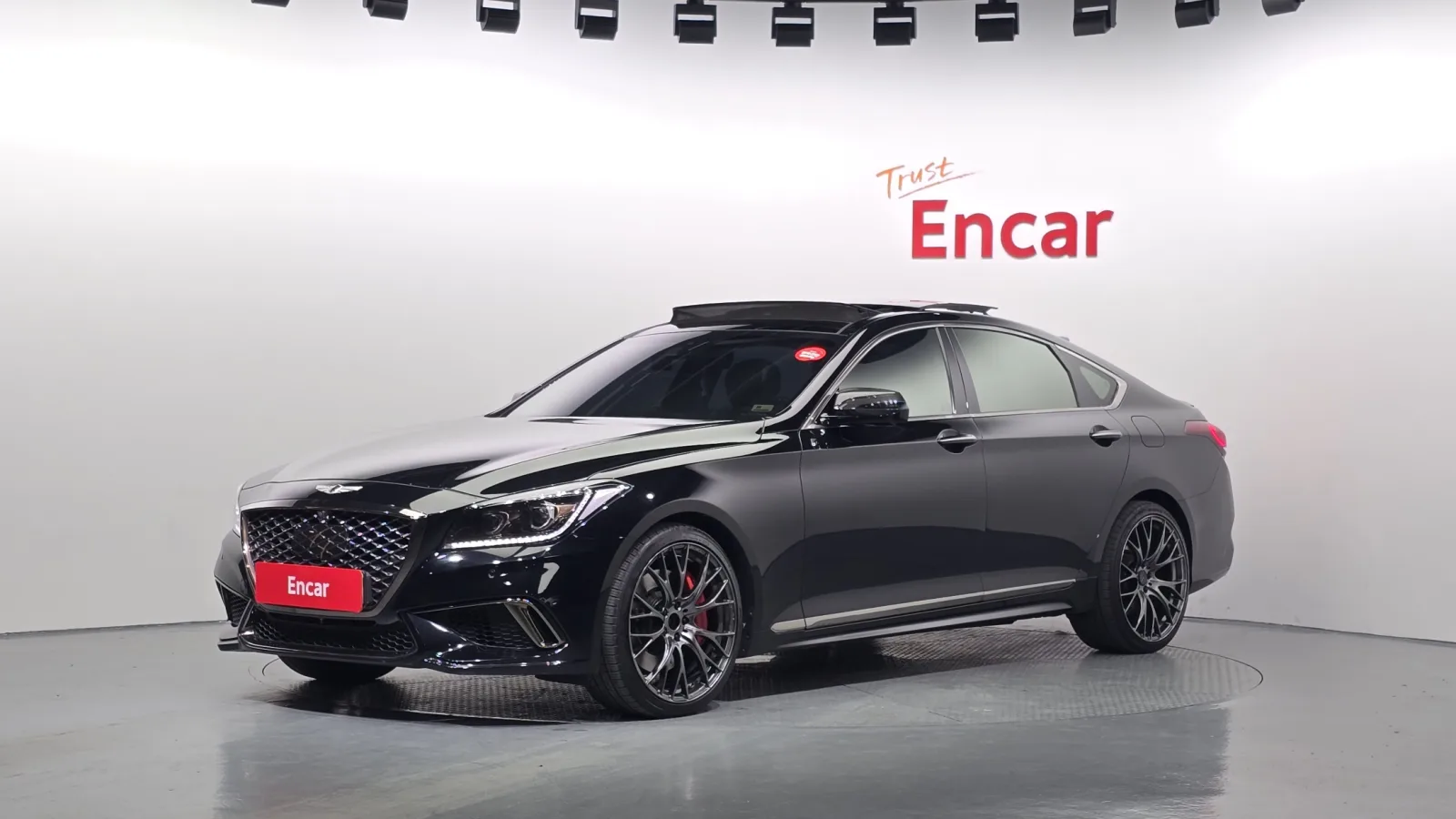 2017 Genesis G80