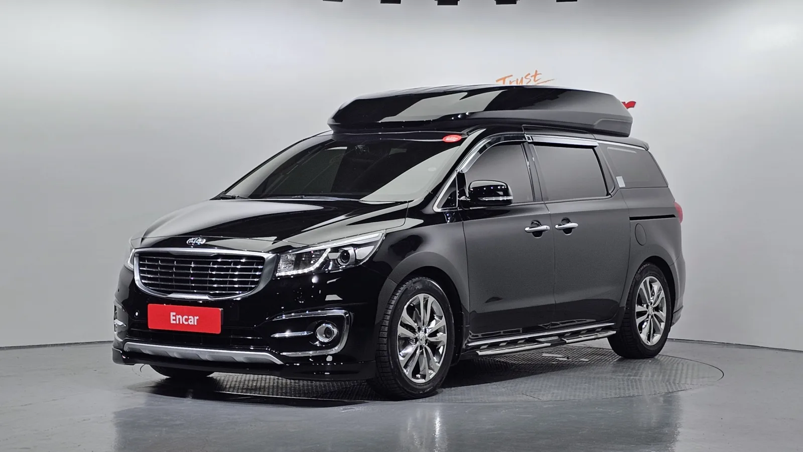 2016 Kia Carnival
