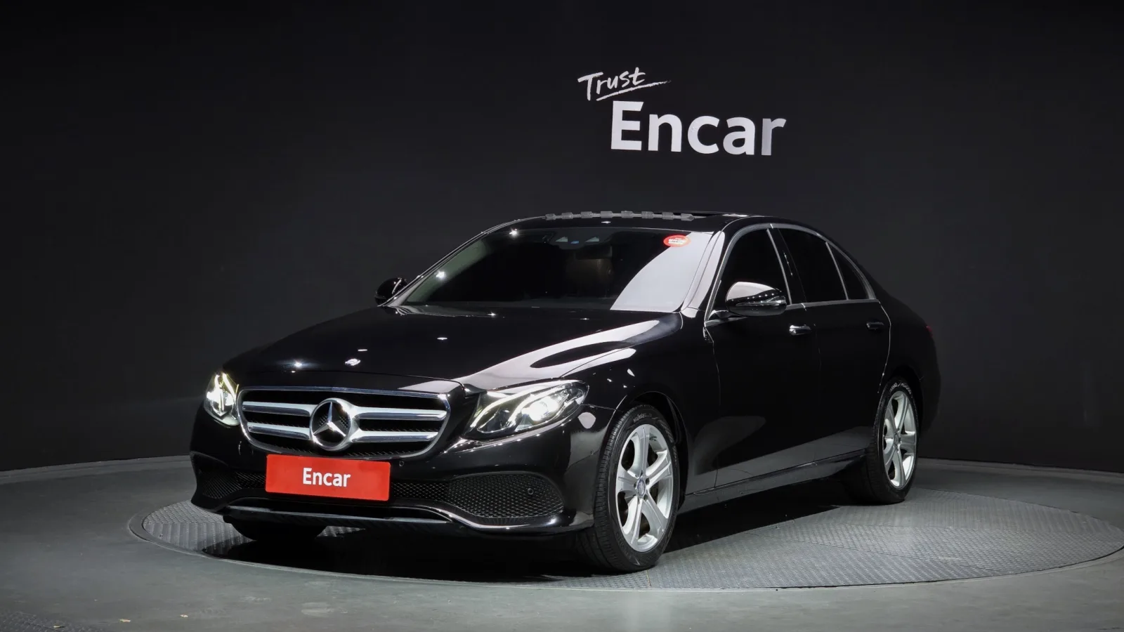 2017 Mercedes-Benz E-Class