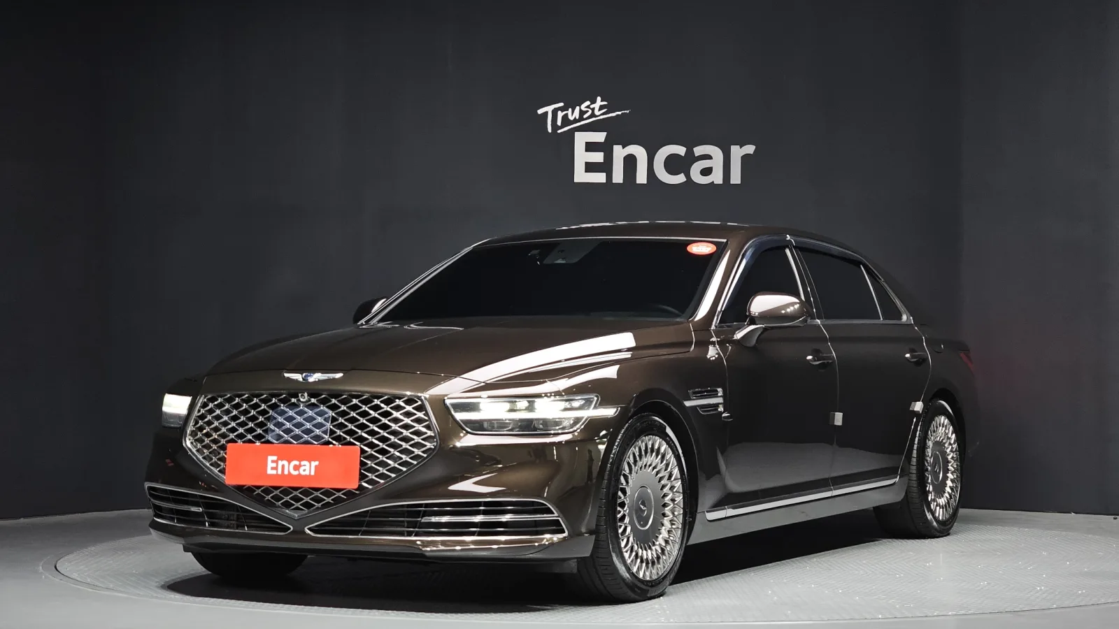 2019 Genesis G90