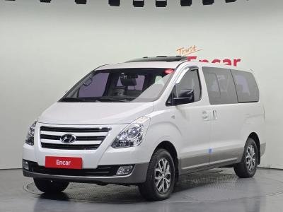 2016 Hyundai Starex