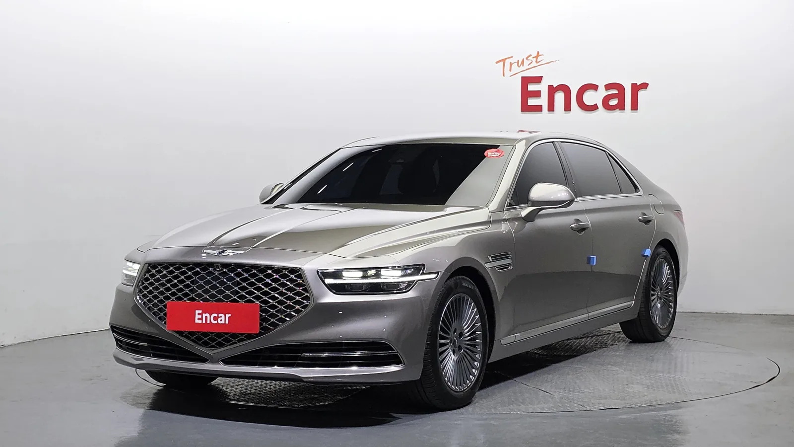2019 Genesis G90