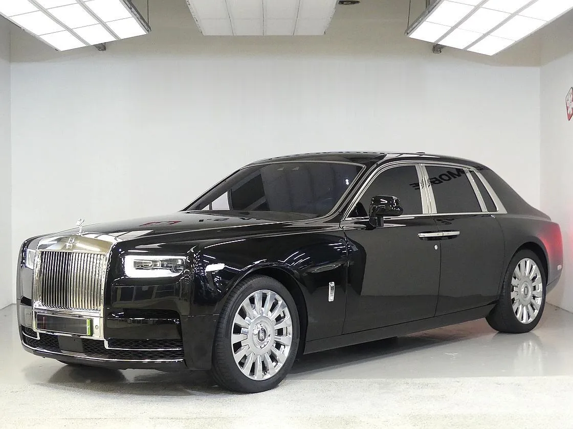 2020 Rolls-Royce Phantom