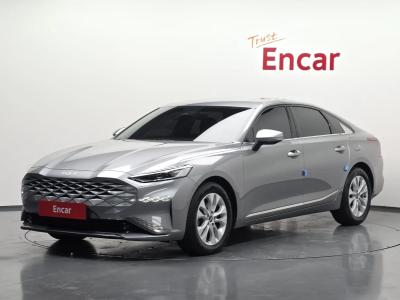 2022 Kia K8