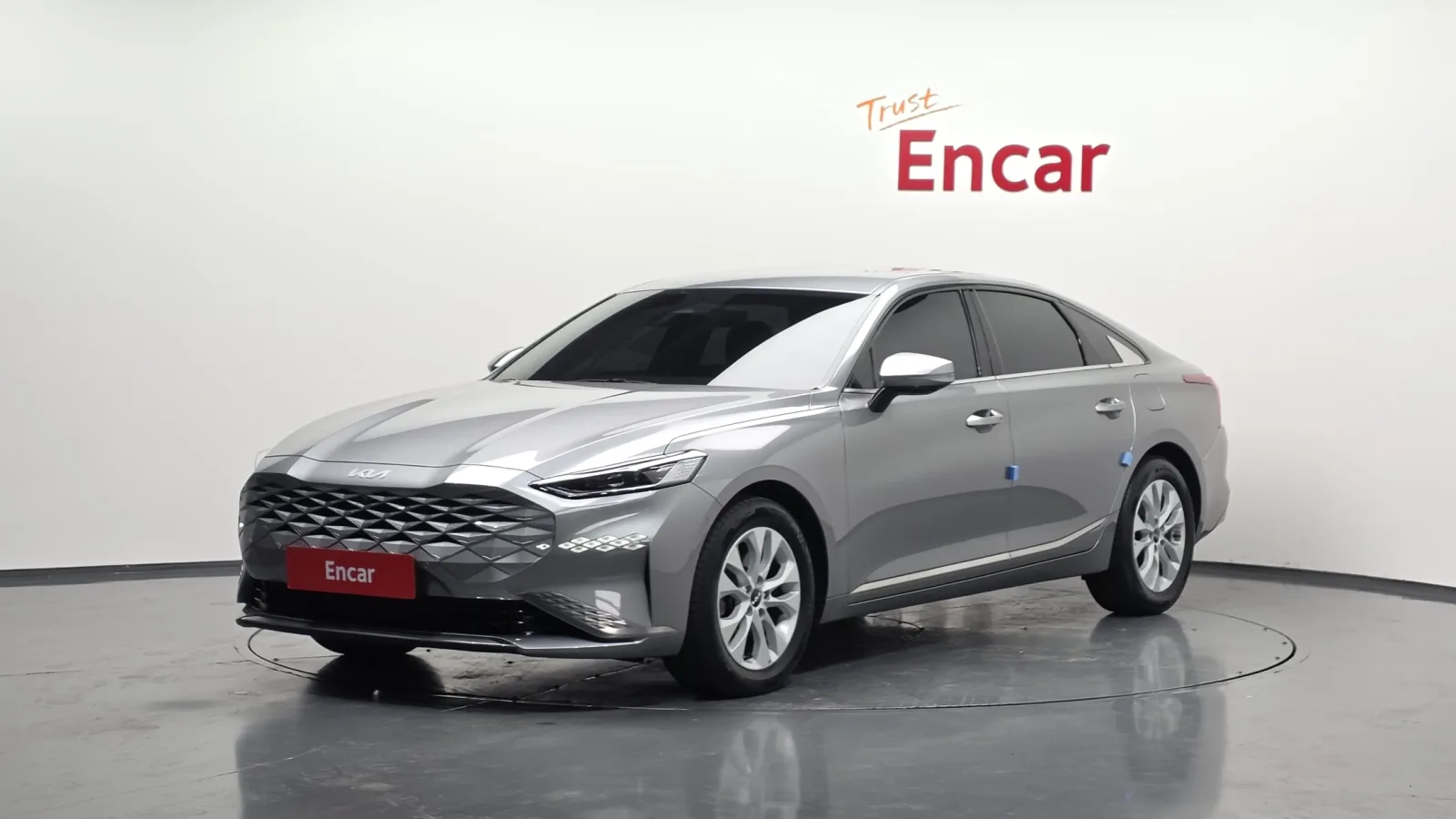 2022 Kia K8