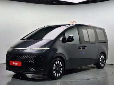 2022 Hyundai Staria