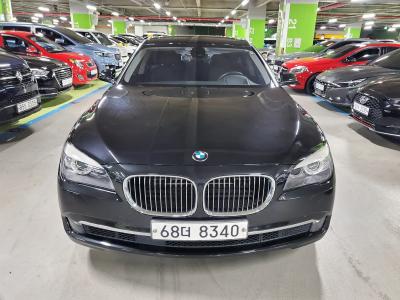 2012 BMW 7-Series
