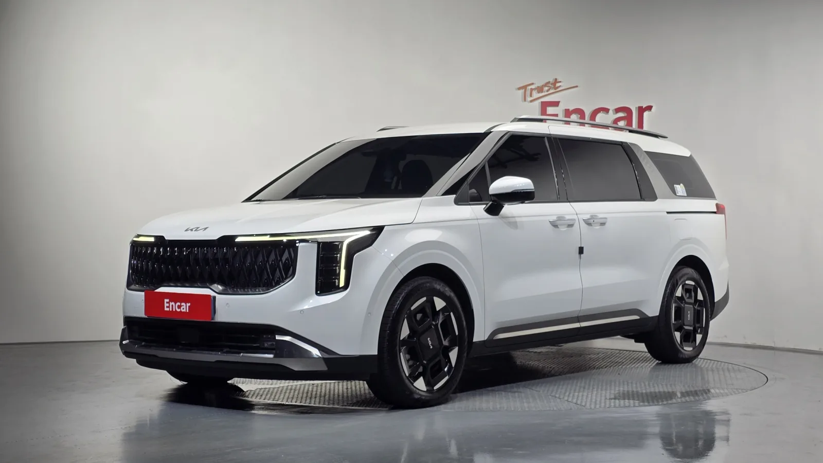 2025 Kia Carnival