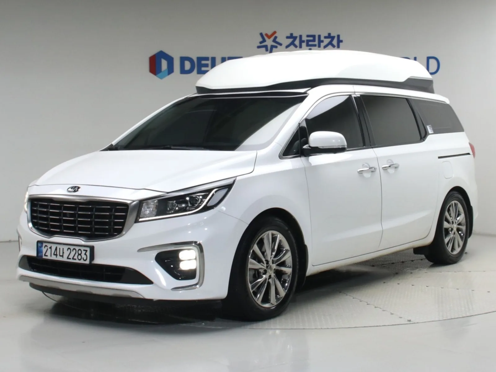 2020 Kia Carnival