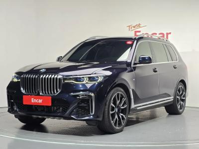 2020 BMW X7