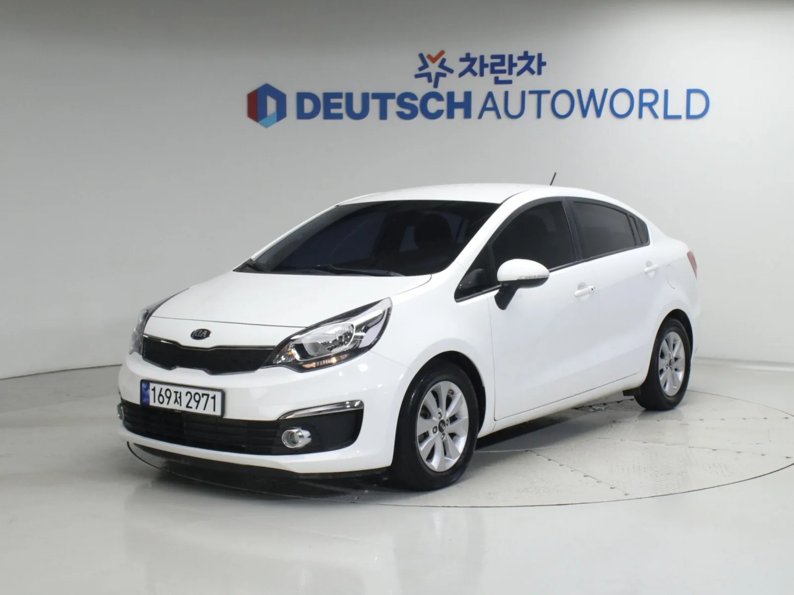 2015 Kia pride