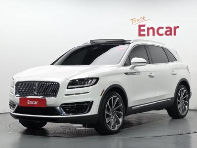 2020 Lincoln Nautilus