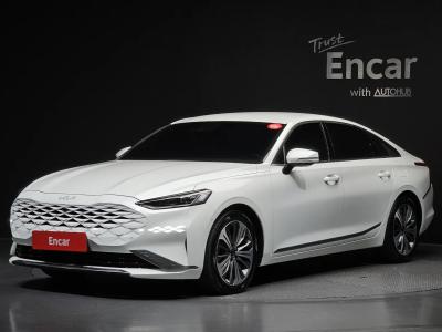2022 Kia K8