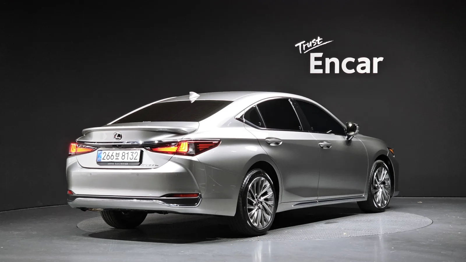 2026 Lexus ES
