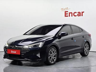 2019 Hyundai Elantra