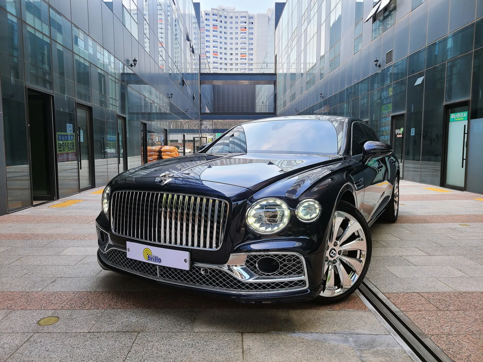 2021 Bentley Flying Spur