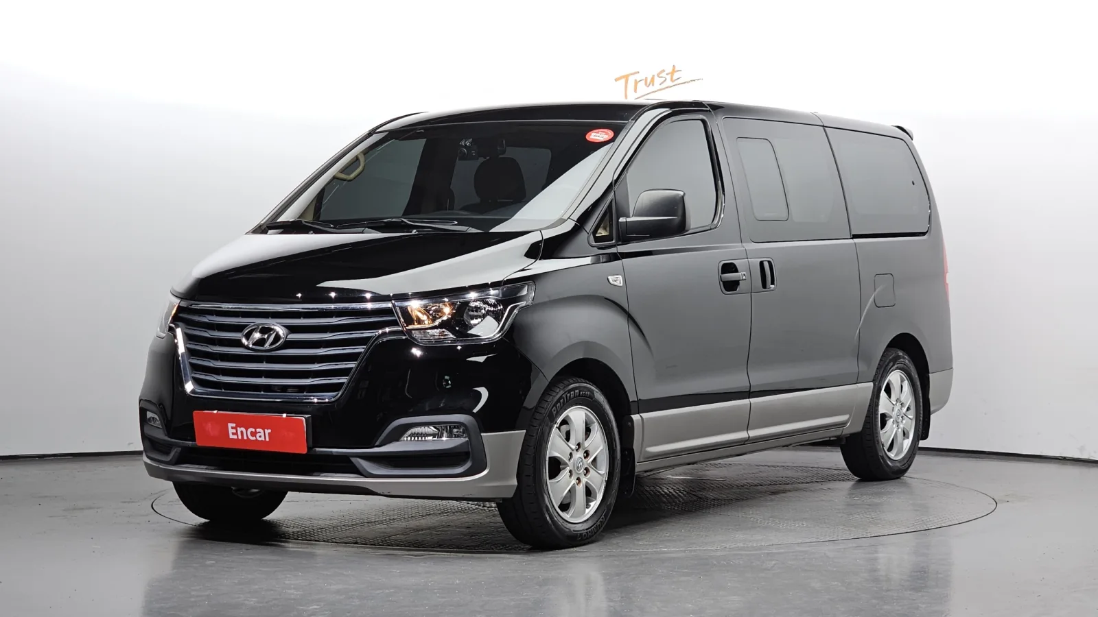 2020 Hyundai Starex