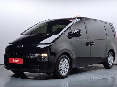 2022 Hyundai Staria