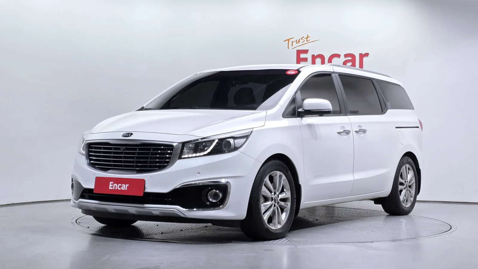 2015 Kia Carnival