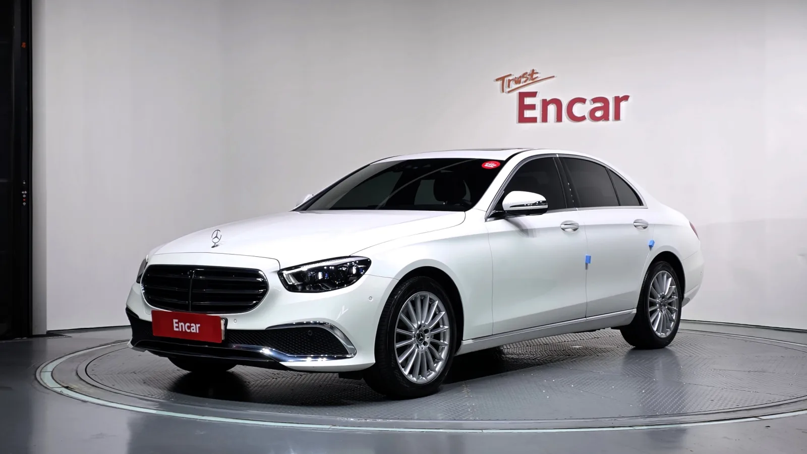 2022 Mercedes-Benz E-Class