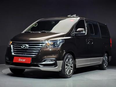 2018 Hyundai Starex