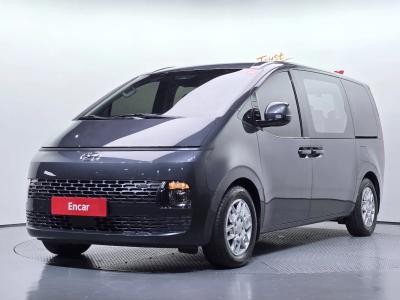 2023 Hyundai Staria