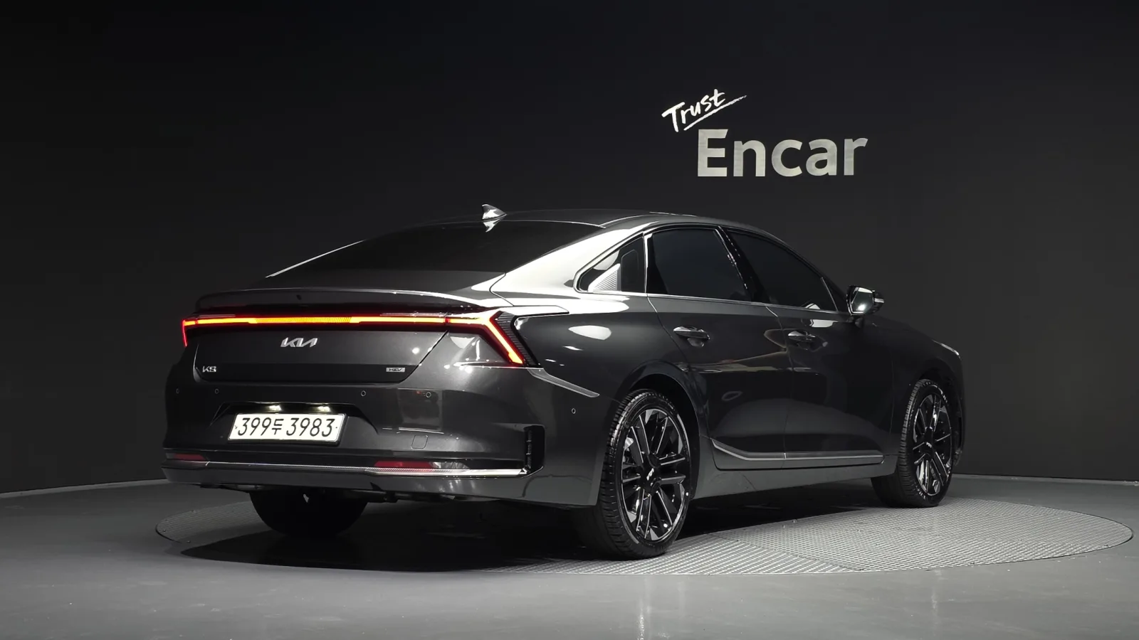 2025 Kia K8
