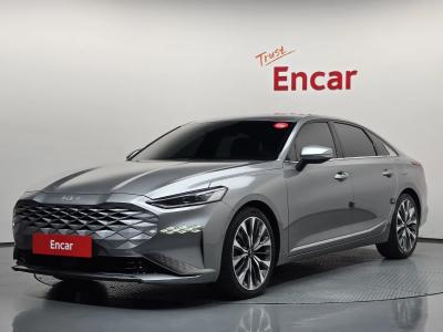 2022 Kia K8