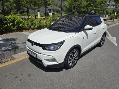 2017 KG Mobility TIBOLI