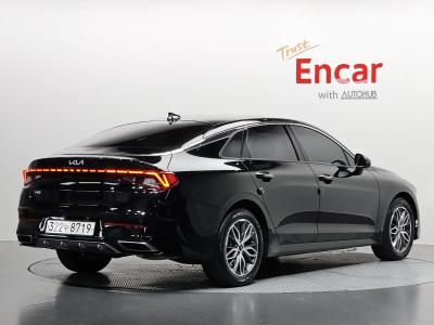2023 Kia K5