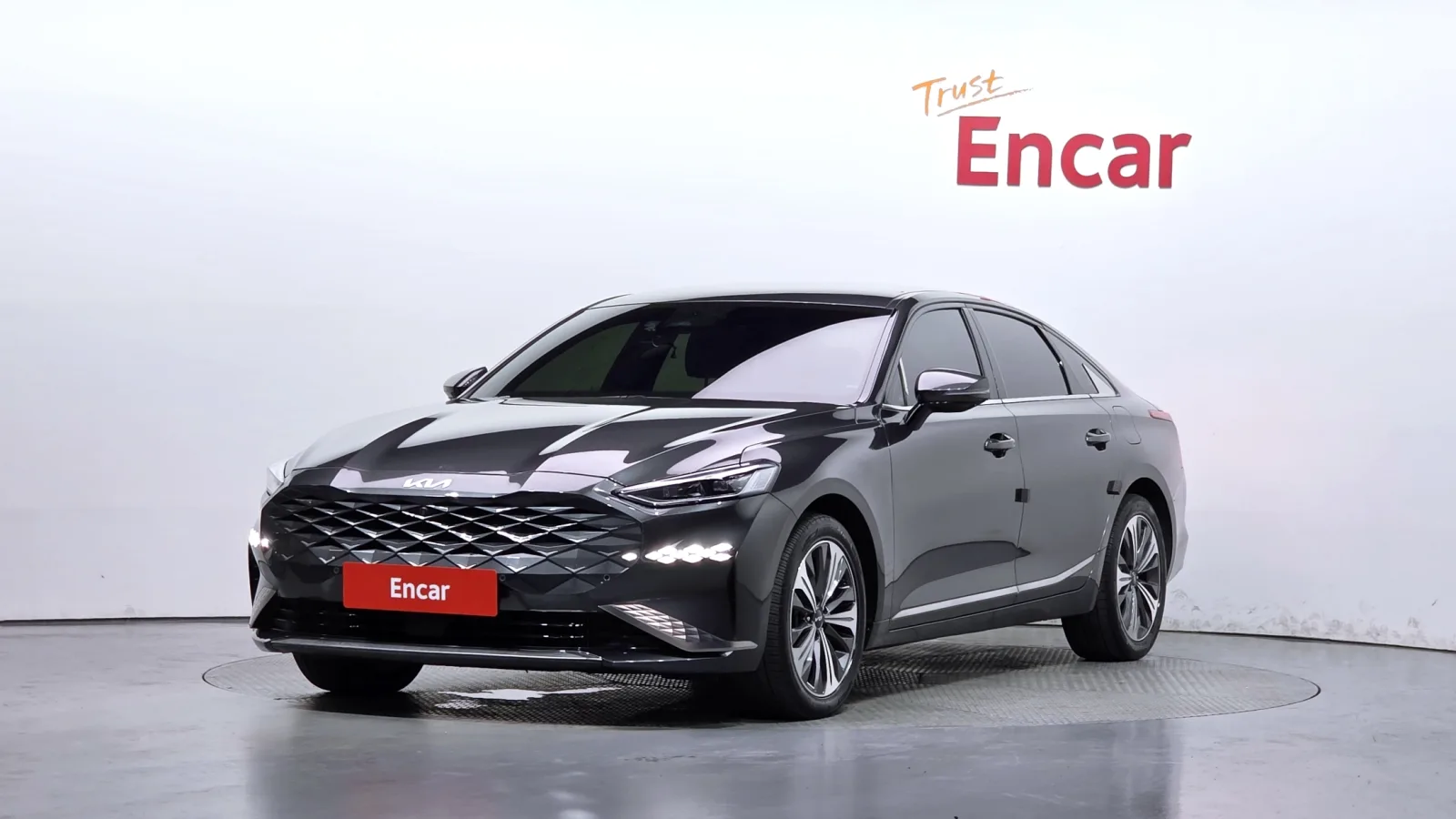 2022 Kia K8