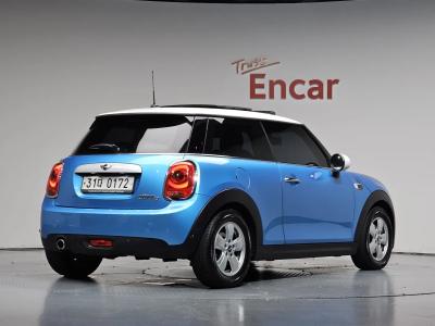2015 MINI Cooper