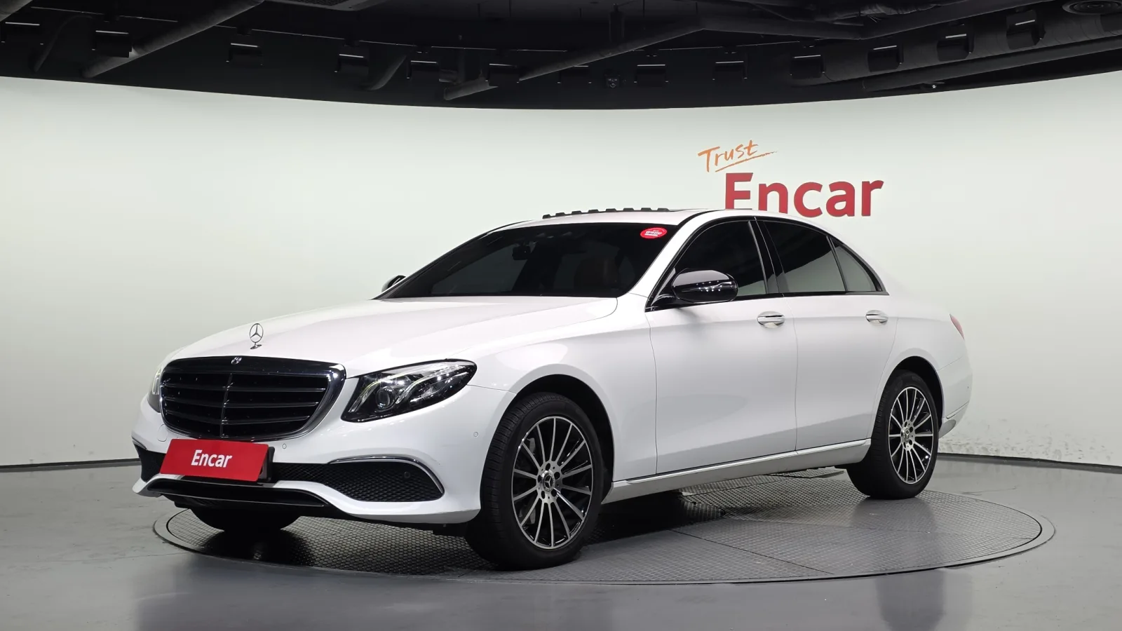 2017 Mercedes-Benz E-Class