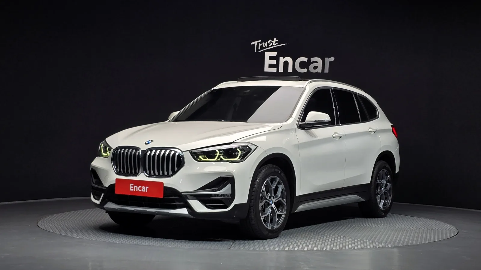 2022 BMW X1