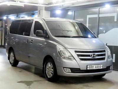 2018 Hyundai Starex