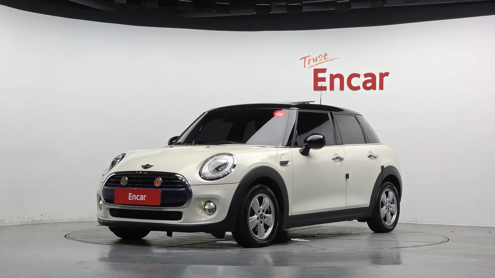 2016 MINI Cooper