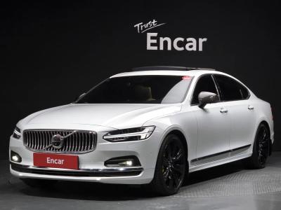 2021 Volvo S90