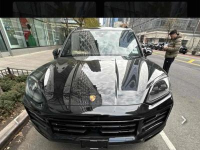 Porsche Cayenne 2025