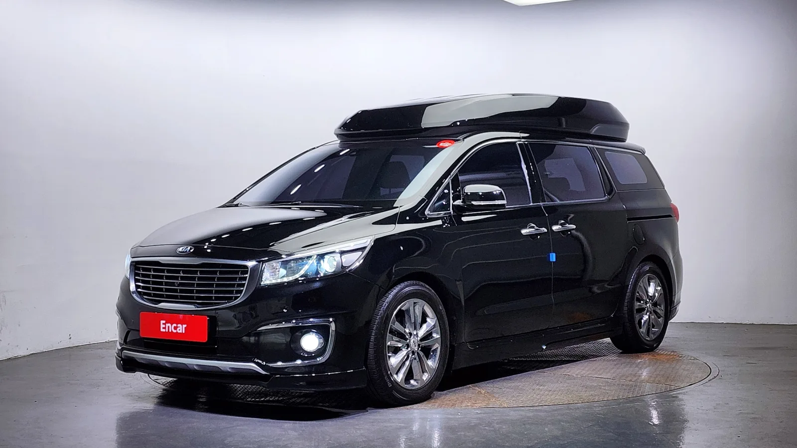 2017 Kia Carnival